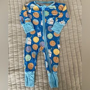 Little sleepies. Newborn. Blue cookies and milk